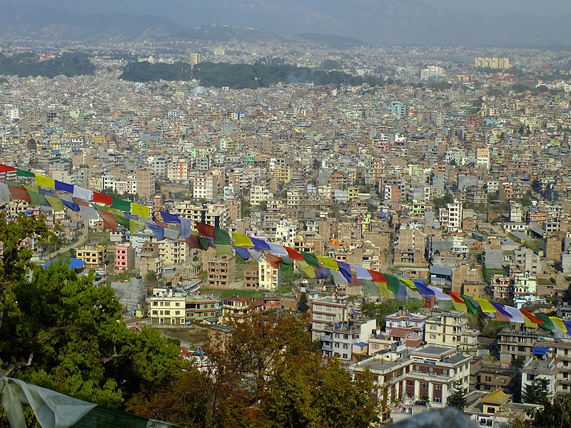 काठमाण्डाै महानगरमा अनाधिकृत रूपमा राखिएका होर्डिङ बोर्ड आजबाट हटाइँदै