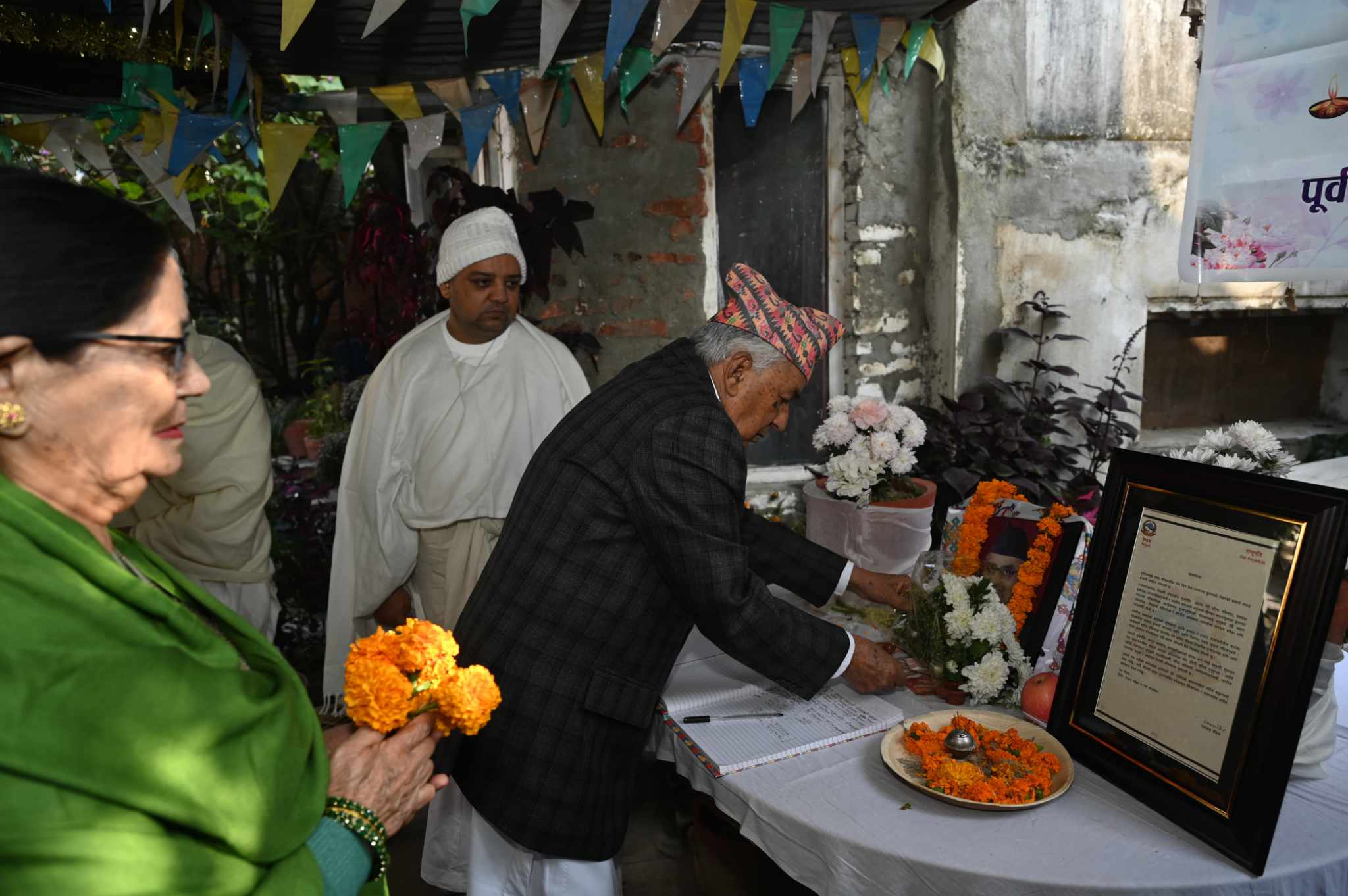 राष्ट्रपति पाैडेलद्वारा पूर्व सभामूख ढुङ्गानाका परिवारप्रति समवेदना