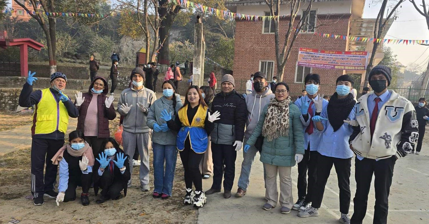 लायन्स क्लबद्धारा विष्णुदेवी मन्दिर क्षेत्रमा सरसफाइ